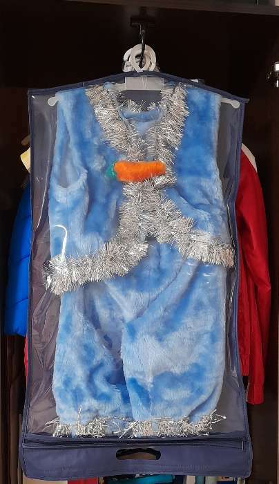 Фотография покупателя товара Упаковка с вешалкой для Карнавальных костюмов 40*70*5 с прорубной ручкой - Фото 3