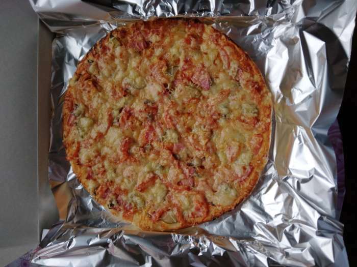 Фотография покупателя товара Форма для пиццы Доляна «Жаклин», 33×1.5 см, перфорированная, антипригарное покрытие, цвет чёрный - Фото 2