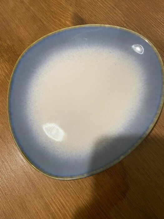 Фотография покупателя товара Блюдо фарфоровое для подачи Magistro «Пэвэти», d=18,2 см, цвет голубой - Фото 4