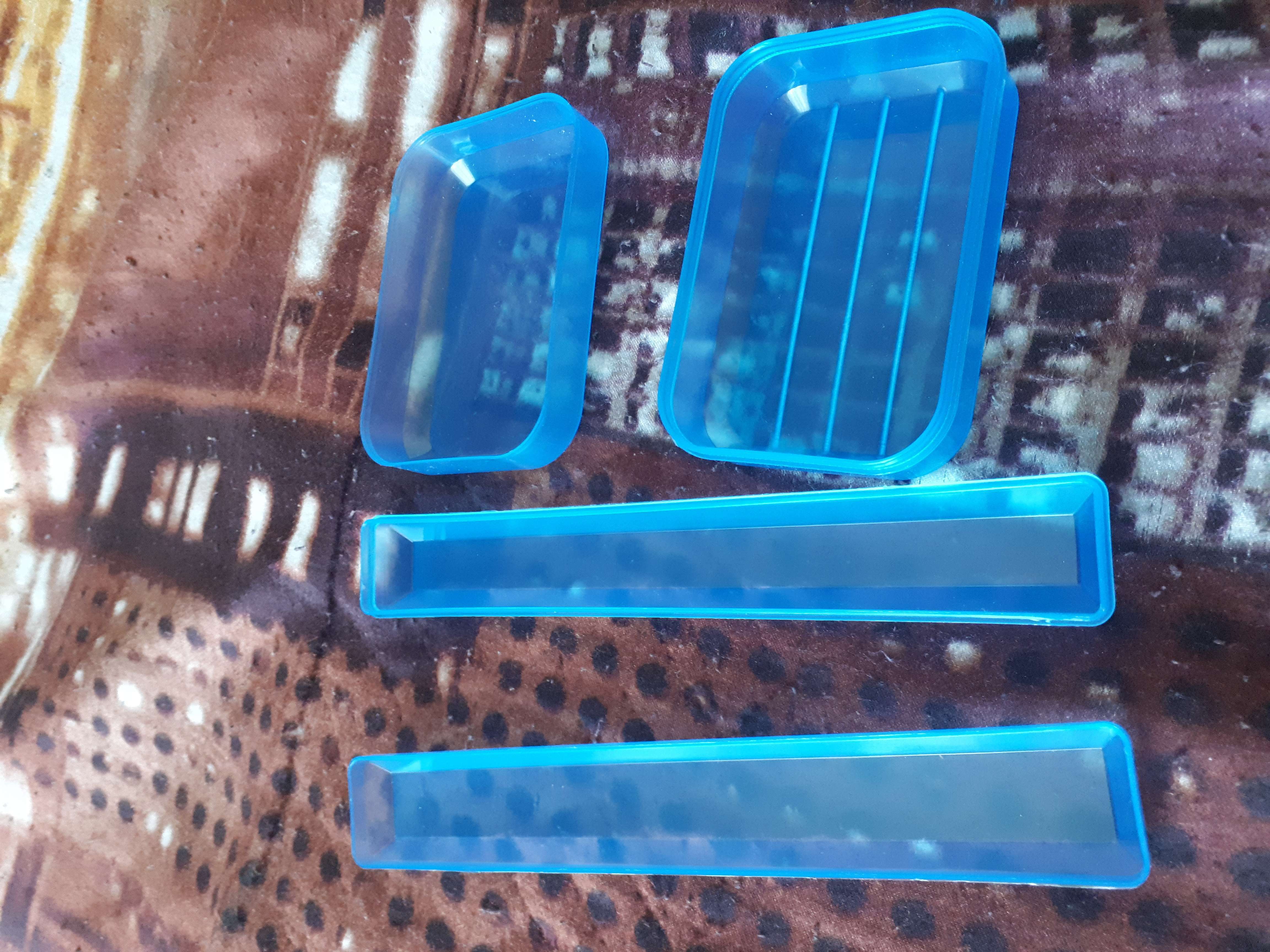 Фотография покупателя товара Набор дорожный, футляр для зубной щётки 19 см, мыльница 10×6×3,5 см, цвет МИКС - Фото 2