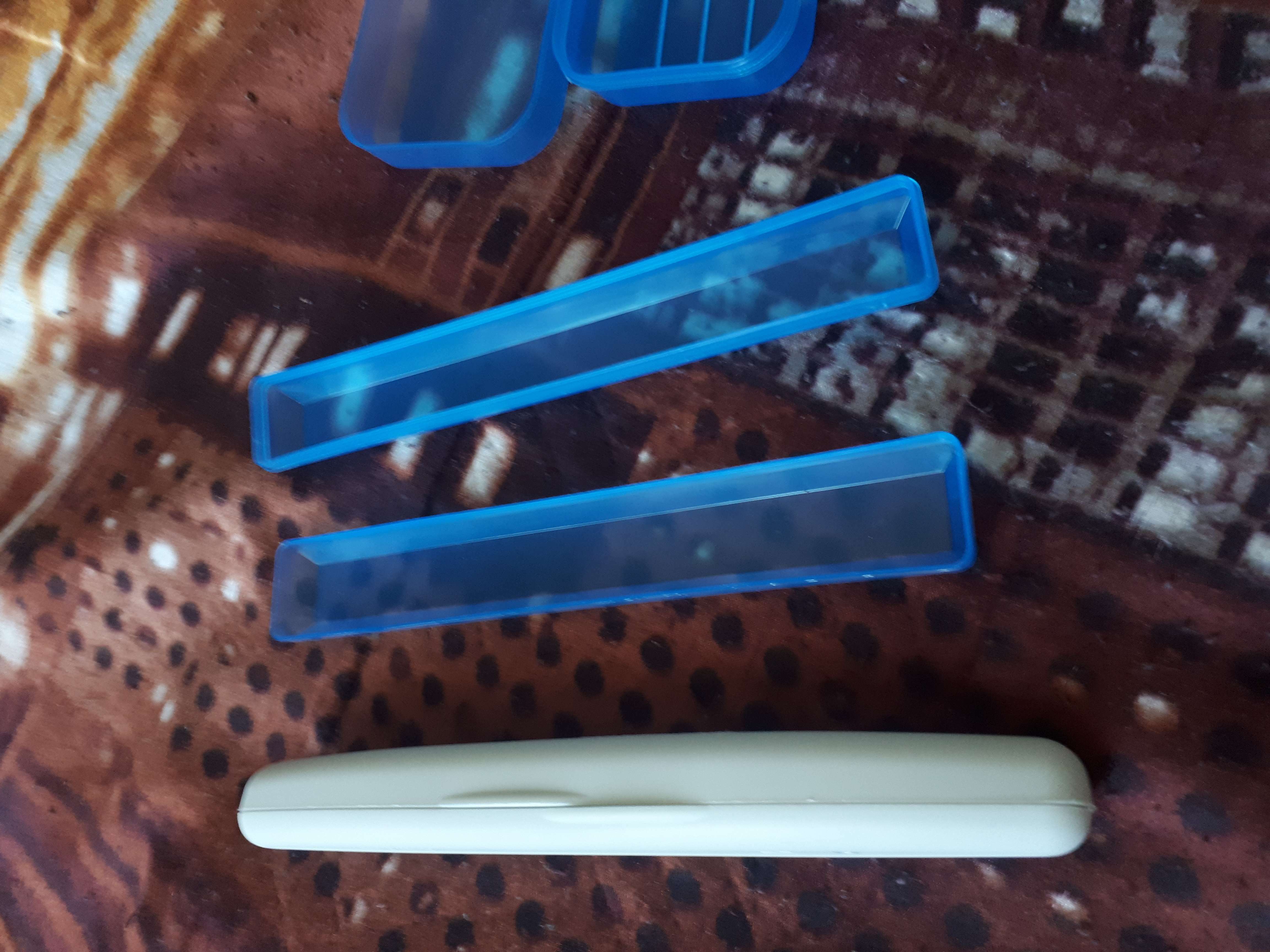 Фотография покупателя товара Набор дорожный, футляр для зубной щётки 19 см, мыльница 10×6×3,5 см, цвет МИКС