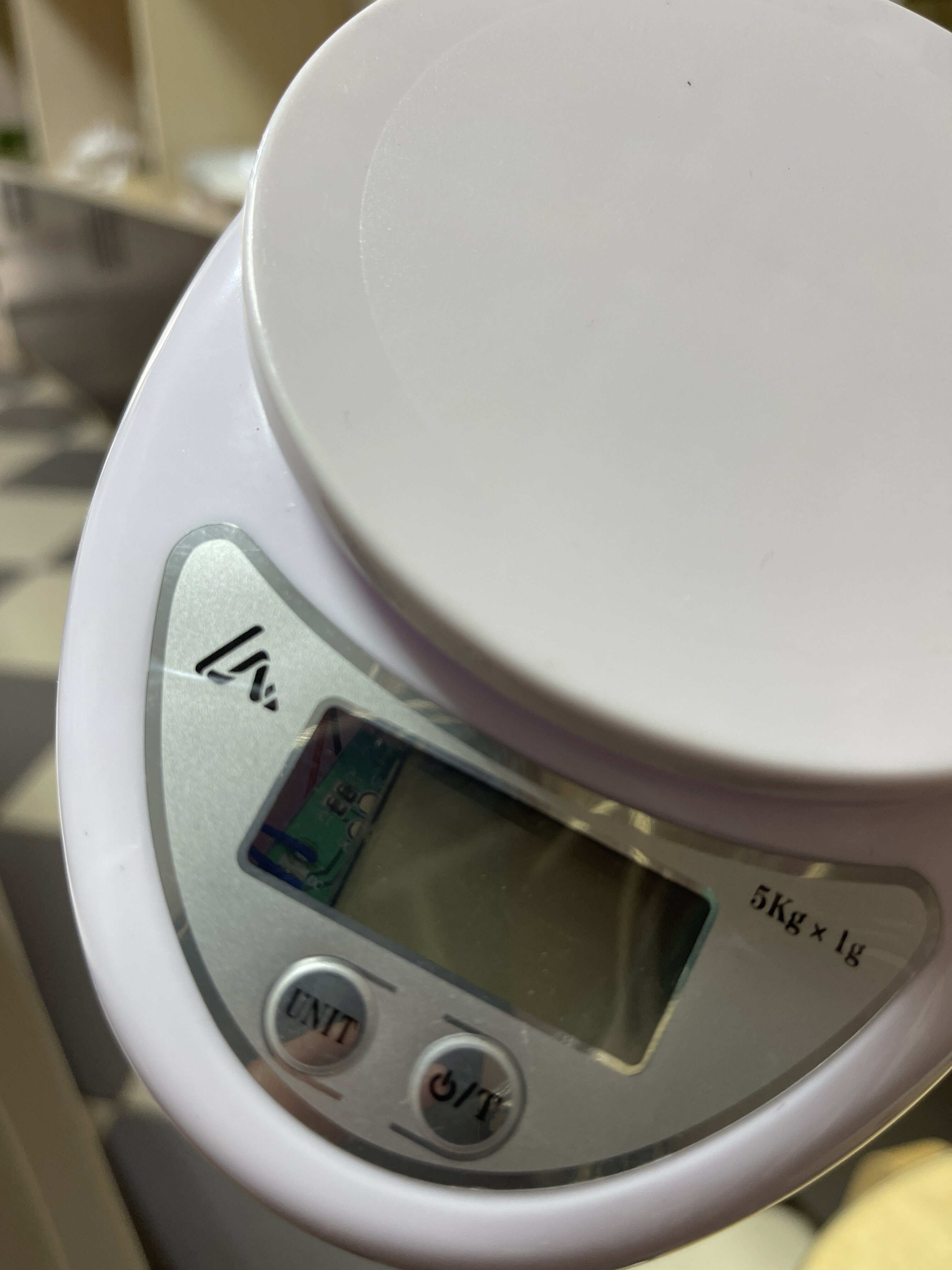 Фотография покупателя товара Весы кухонные Luazon LVK-706, электронные, с чашей, до 5 кг, белые