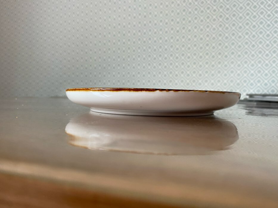 Фотография покупателя товара Тарелка фарфоровая пирожковая Magistro «Церера», d=18 см, цвет белый