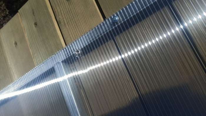 Фотография покупателя товара Парник «Парниша», 2,1 × 1 × 1,18 м, оцинкованная сталь, с поликарбонатом - Фото 1