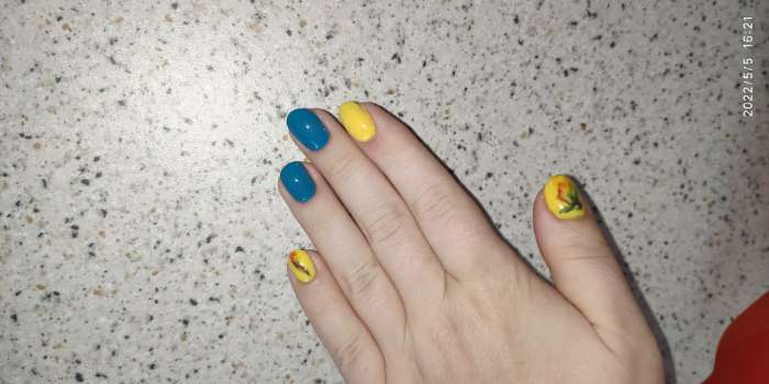 Фотография покупателя товара Наклейки для ногтей «Яркая дымка», разноцветные - Фото 3