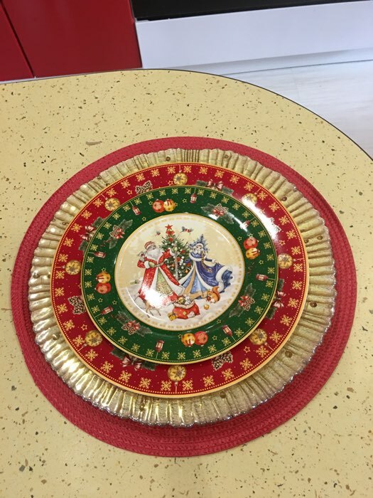 Фотография покупателя товара Тарелка - блюдо подстановочное «Чарм», d=33 см, цвет золотой - Фото 4