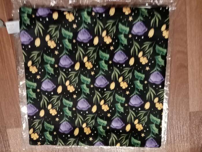 Фотография покупателя товара Чехол на подушку Этель "Ландыши" 40х40 см, 100% п/э, велюр - Фото 3