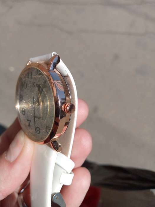 Фотография покупателя товара Часы наручные кварцевые женские Kxuan, d-3.5 см, белые - Фото 4