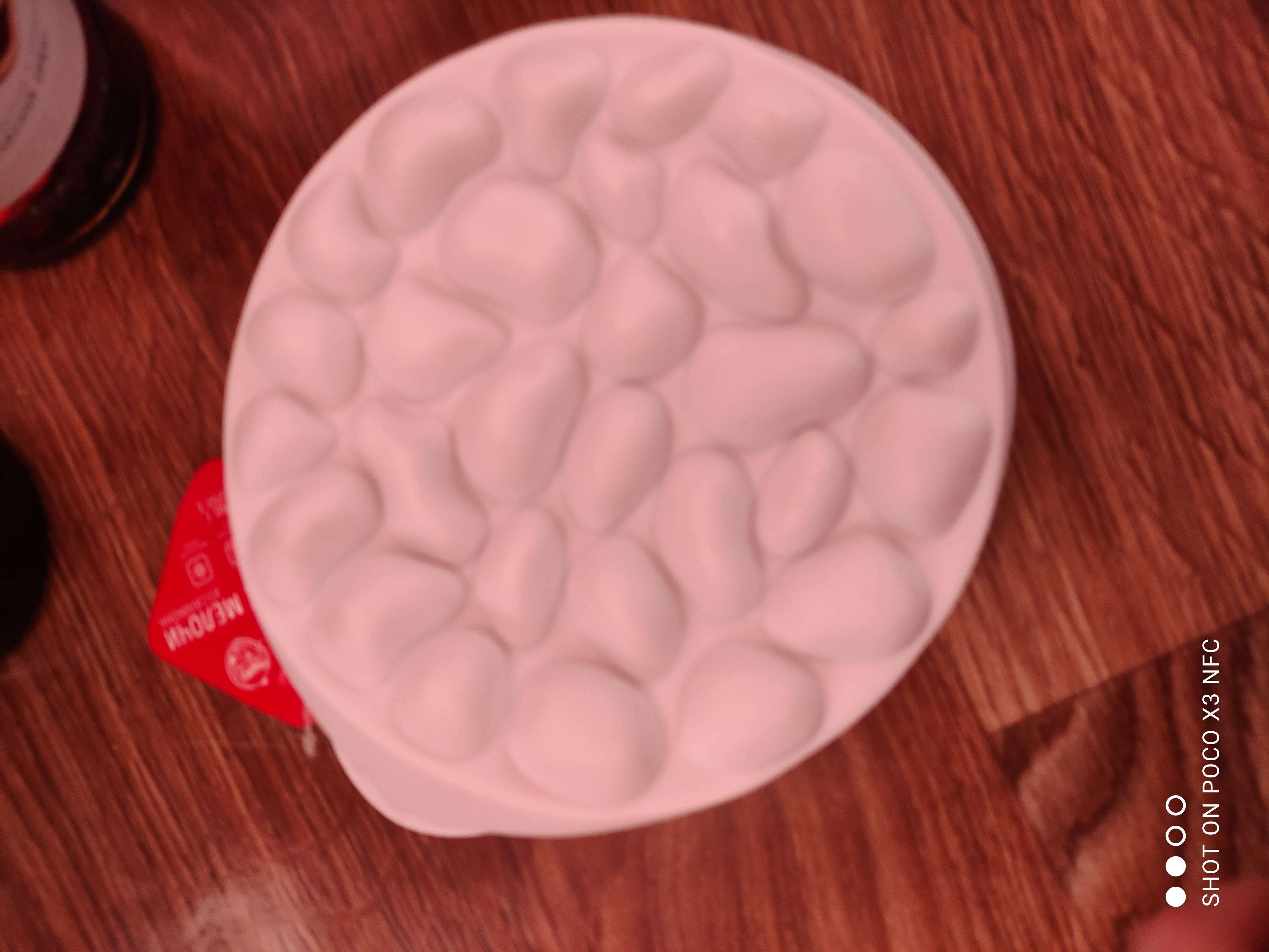 Фотография покупателя товара Форма для муссовых десертов и выпечки Доляна «Камешки», силикон, 19,5×5,5 см, цвет белый - Фото 1