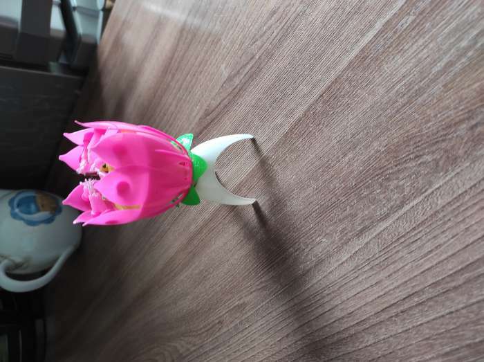 Фотография покупателя товара Свеча для торта музыкальная "Тюльпан", розовая, 12×5 см - Фото 14
