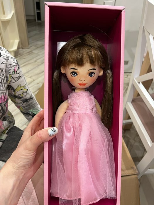 Фотография покупателя товара Мягкая кукла Sophie «В розовом платье с розочками», 32 см - Фото 1
