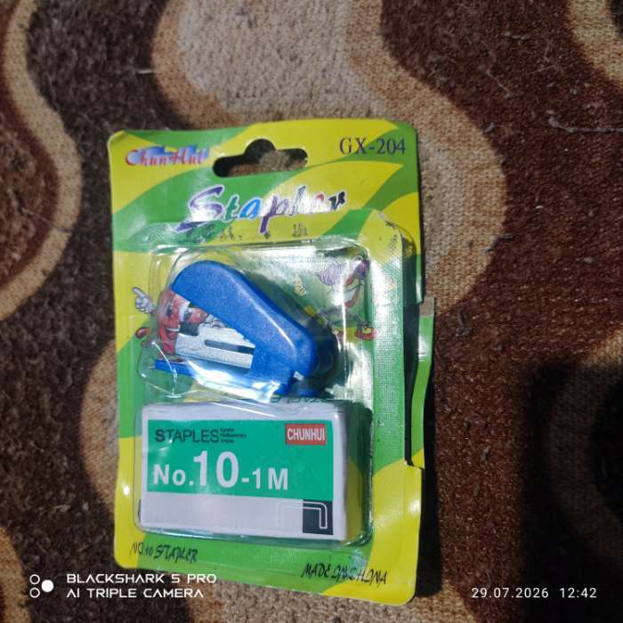 Фотография покупателя товара Мини - степлер канцелярский №10, Calligrata, до 7 листов, скобы в комплекте, в блистере, МИКС - Фото 10