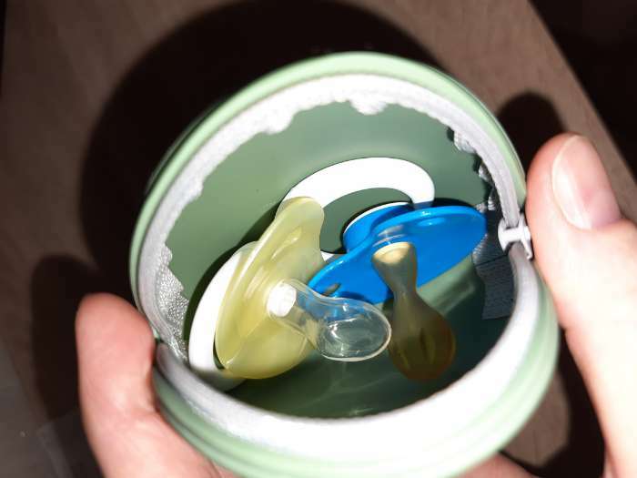 Фотография покупателя товара Контейнер для хранения и стерилизации сосок и пустышек, силиконовый, цвет зеленый - Фото 4