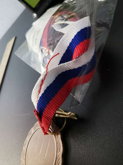 Фотография покупателя товара Медаль призовая 159, d= 3,5 см. 1 место. Цвет золото. С лентой - Фото 4