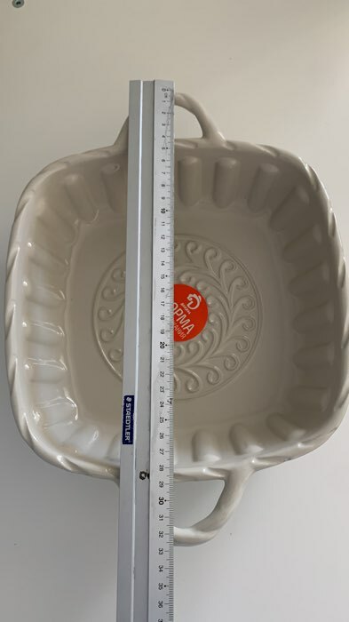 Фотография покупателя товара Форма для выпечки из жаропрочной керамики Доляна «Массимо», 33×25,5×7,5 см см, цвет бежевый - Фото 9