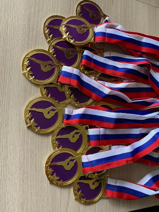 Фотография покупателя товара Медаль золотая тематическая 126 «Гимнастика», d=4.5 см, с лентой - Фото 3