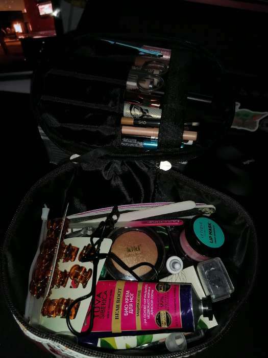 Фотография покупателя товара Косметичка на молнии, цвет белый/красный - Фото 1