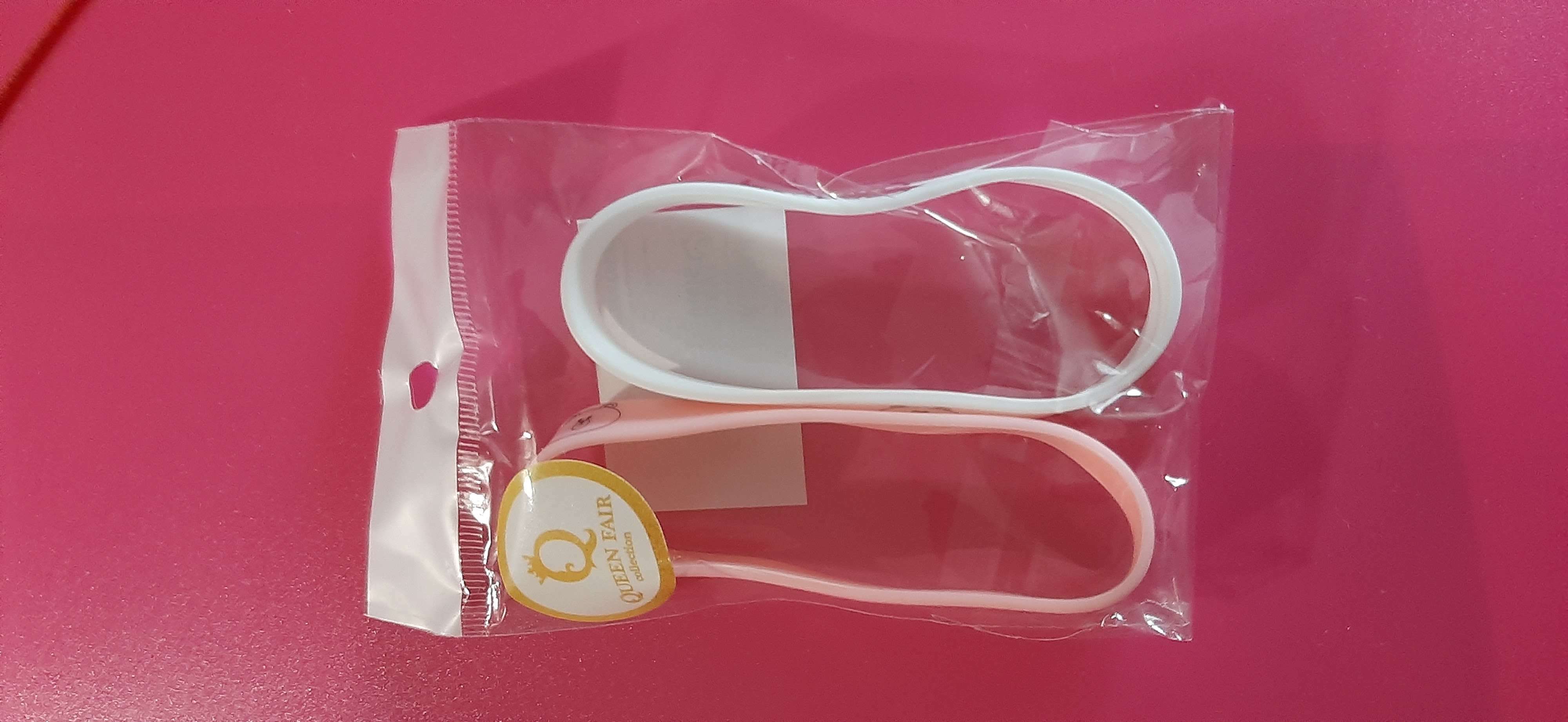 Фотография покупателя товара Силиконовый браслет "Мишка", набор 2 шт, цвет бело-розовый, 6см