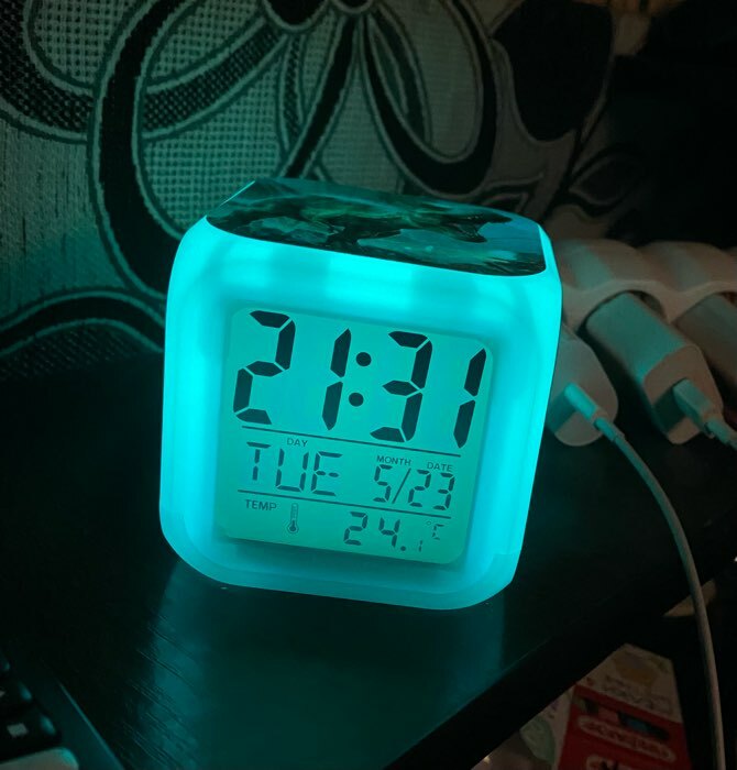 Фотография покупателя товара Часы - будильник электронные детские "Зайка" настольные, с подсветкой, 8 х 8 см, ААА 7533414 - Фото 2