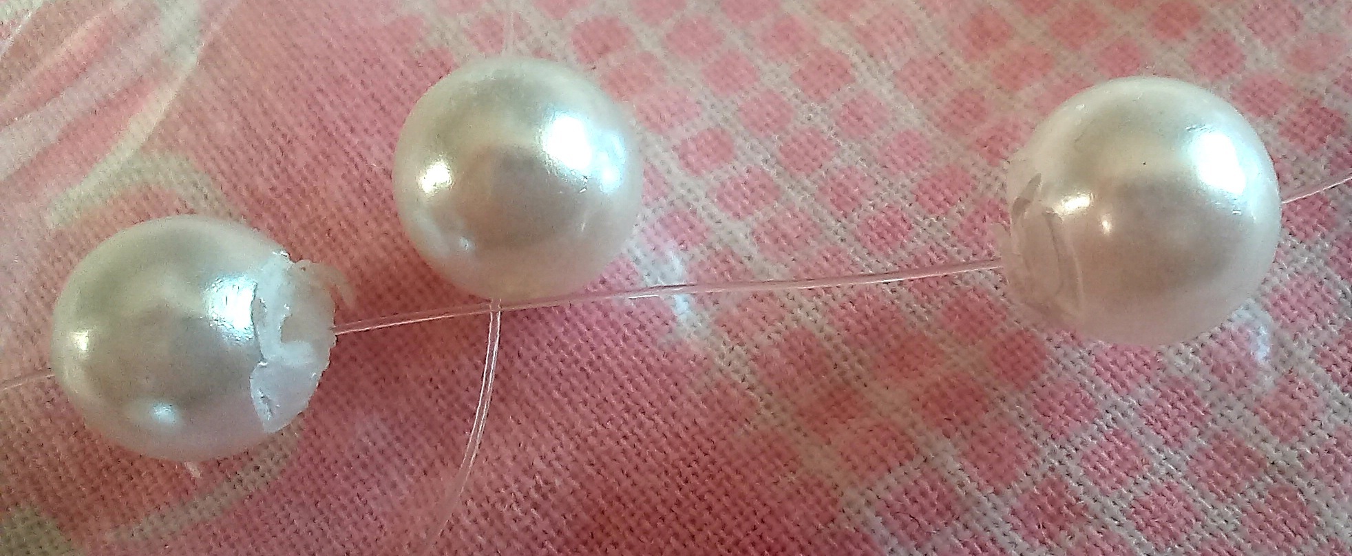 Фотография покупателя товара Бусы на леске «Жемчуг» шар №8, цвет белый в серебре, L=30 см - Фото 2