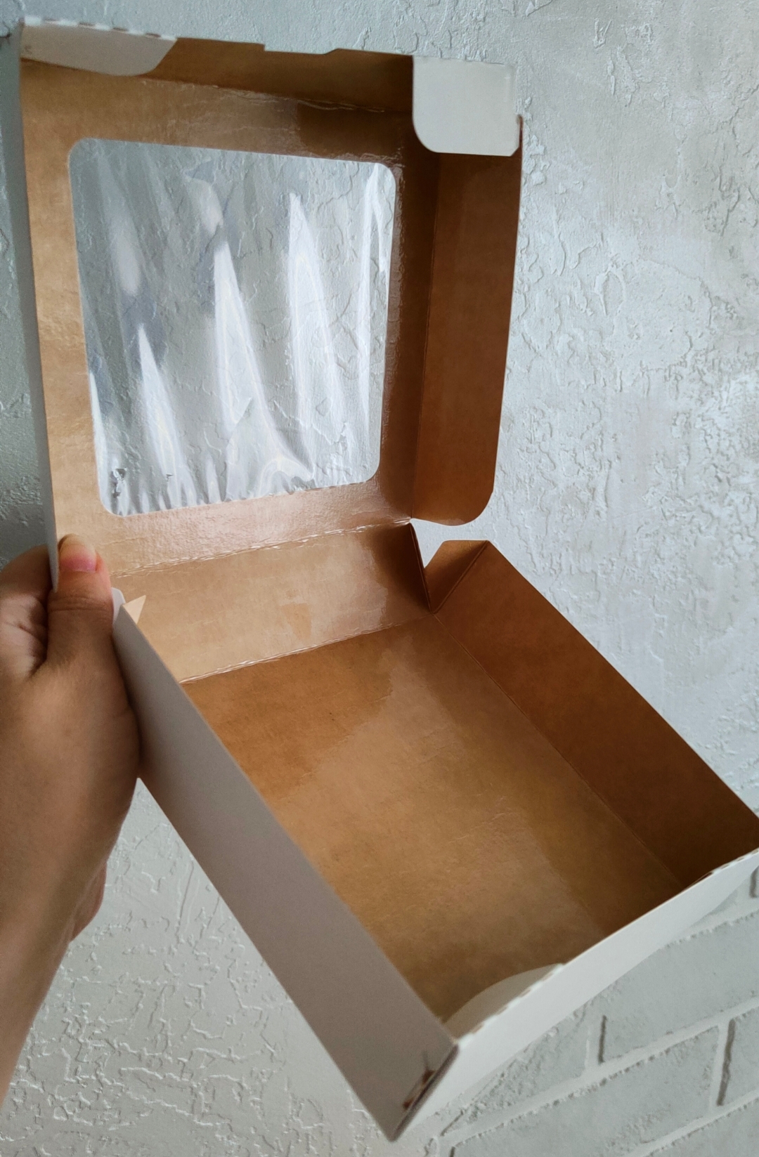 Фотография покупателя товара Коробка складная, с окном, белая, 15 х 15 х 4 см - Фото 7