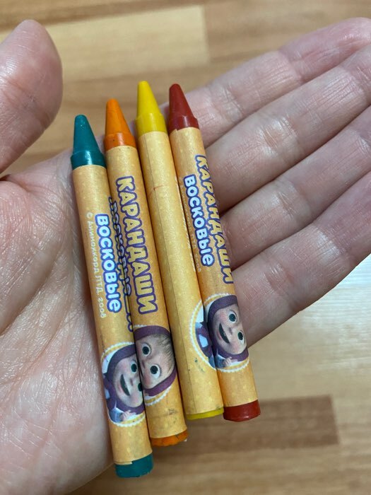 Фотография покупателя товара Восковые карандаши, набор 6 цветов, высота 8 см, диаметр 0,8 см, Маша и медведь