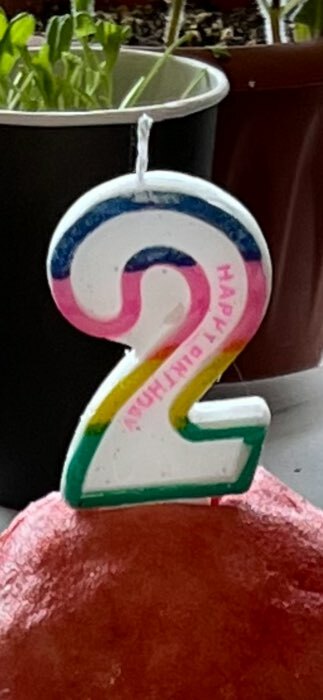 Фотография покупателя товара Свеча для торта цифра "2" цветная полосочка - Фото 1