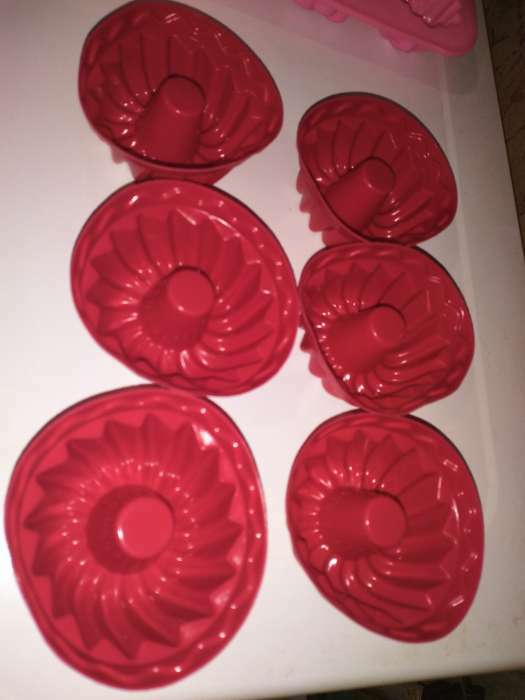 Фотография покупателя товара Набор форм для выпечки Доляна «Пальчики оближешь», силикон, 6 шт, 7×3 см,  цвет МИКС