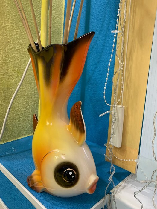 Фотография покупателя товара Ваза керамическая "Золотая рыбка", настольная, жёлтая, 35 см - Фото 3