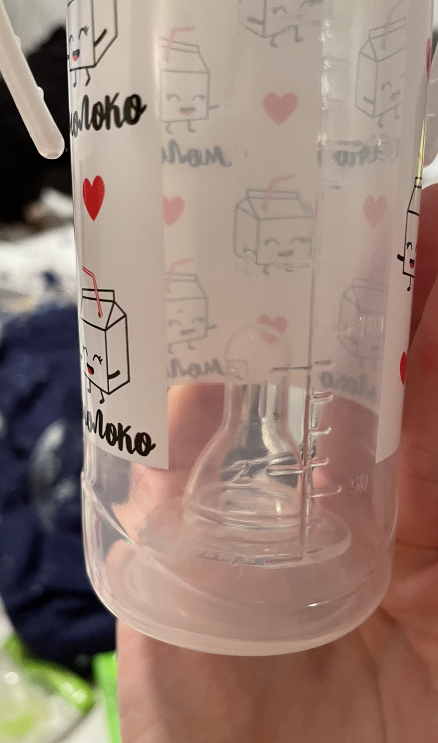 Фотография покупателя товара Бутылочка для кормления «Люблю молоко»,классическое горло, с ручками, 250 мл., от 0 мес., цвет белый