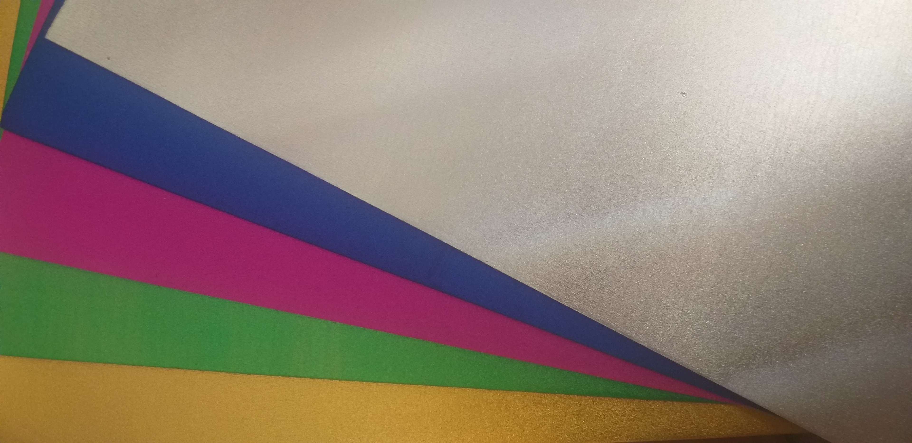 Фотография покупателя товара Цветная пористая резина (пенка в листах) для творчества А4, 5 листов, 5 цветов, BRAUBERG, металлик - Фото 1