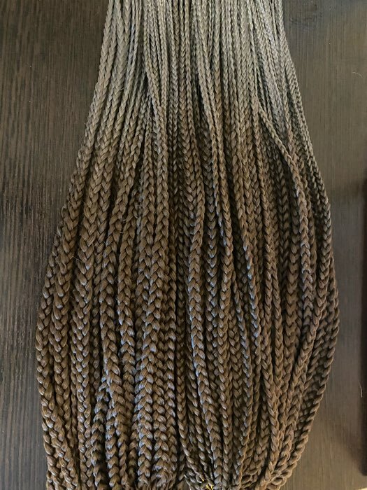 Фотография покупателя товара SIM-BRAIDS Афрокосы, 60 см, 18 прядей (CE), цвет русый/серый(#FR-16)