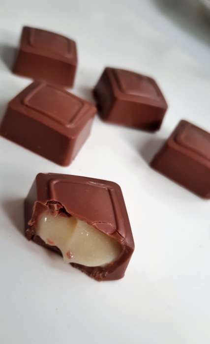Фотография покупателя товара Форма для конфет и шоколада KONFINETTA «Тоффи. Квадрат», 27,5×13,5×2,5 см, 21 ячейка (2,5×1,5 см) - Фото 1