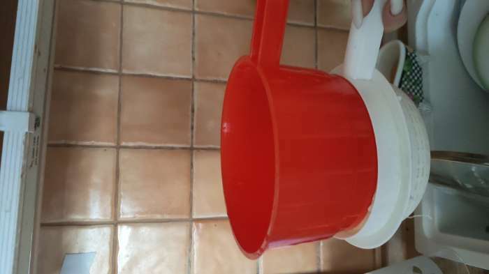 Фотография покупателя товара Сыродельница «Мини», d=12 см, внешний d=14 см, цвет красный - Фото 18