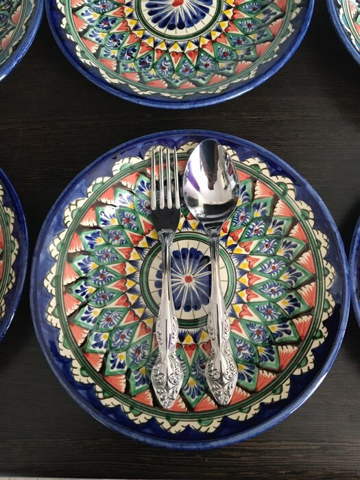 Фотография покупателя товара Тарелка Риштанская Керамика "Цветы",  22 см, синяя микс - Фото 4