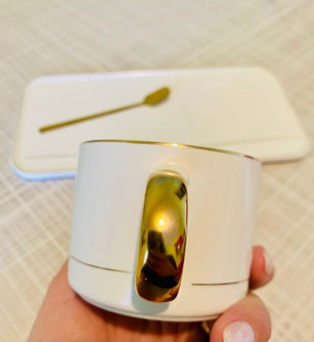 Фотография покупателя товара Чайная пара керамическая с ложкой «Эстетика», 2 предмета: кружка 280 мл, подставка 24×12 см, цвет белый - Фото 2