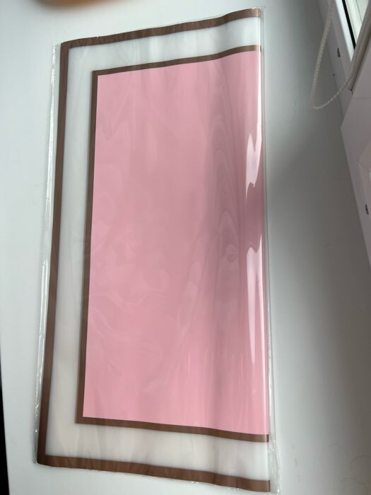 Фотография покупателя товара Пленка флористическая, розовая, 58 х 58 см, 50 мкм - Фото 4
