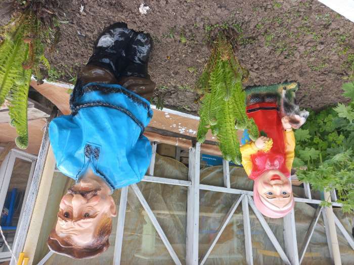 Фотография покупателя товара Садовая фигура "Бабка с козой" 14х33х60см - Фото 3