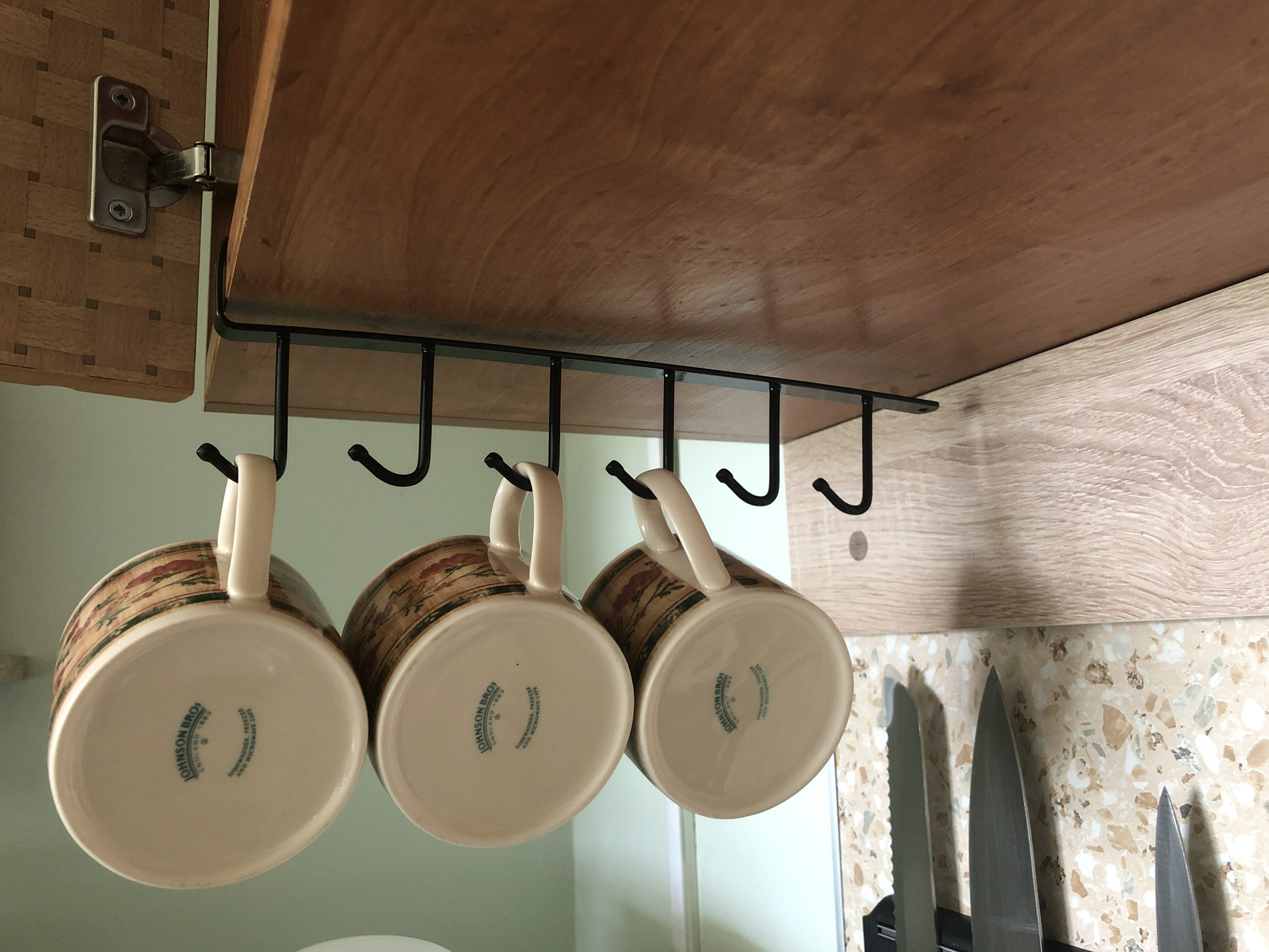 Фотография покупателя товара Держатель кухонный подвесной на 6 предметов Доляна, 1,5×26×7 см, цвет чёрный - Фото 27