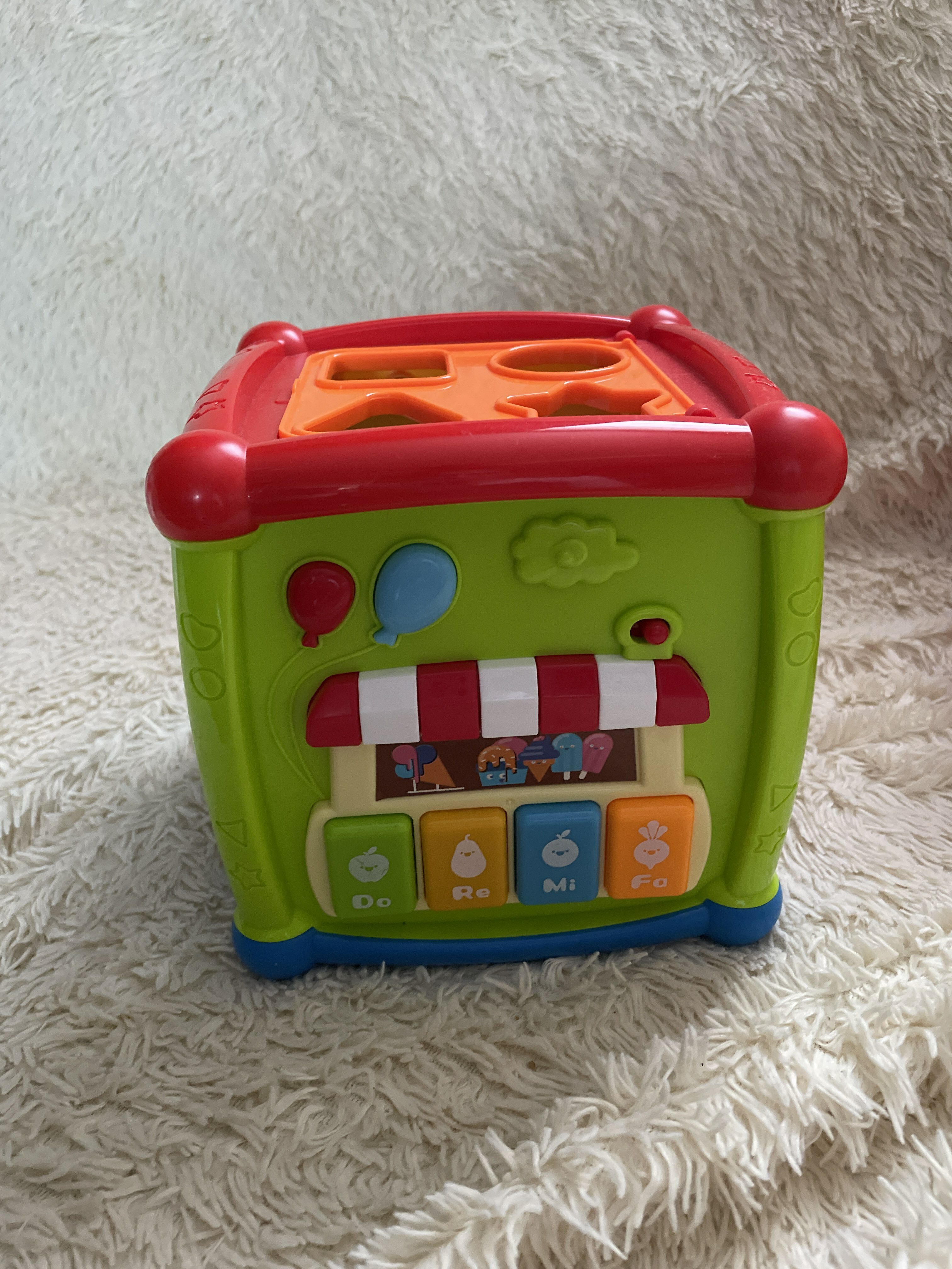Фотография покупателя товара Развивающая игрушка «Умный кубик», световые и звуковые эффекты - Фото 4