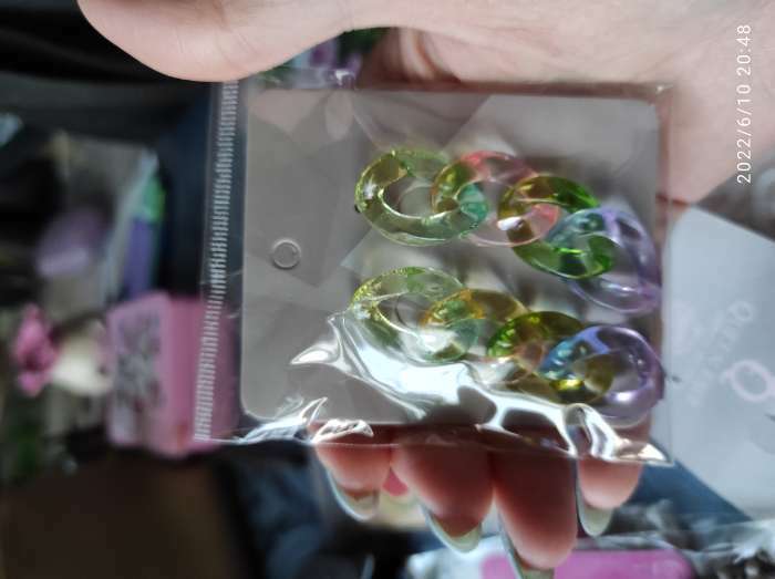 Фотография покупателя товара Серьги пластик «Цепь» полупрозрачные, цветные