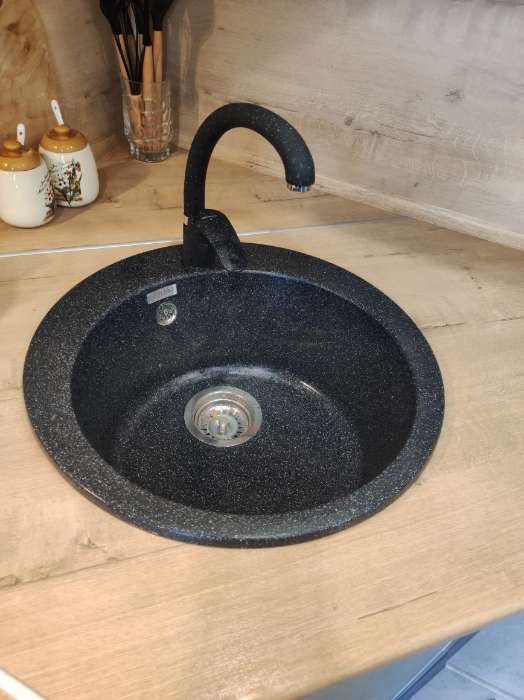 Фотография покупателя товара Мойка кухонная из камня ZETT lab. 30/Q4, d=475 мм, матовая, черная - Фото 3