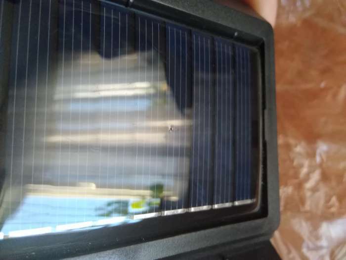 Фотография покупателя товара Садовый светильник на солнечной батарее с датчиком движения, накладной, 9.5 × 13 × 5 см, COB LED, свечение белое - Фото 4