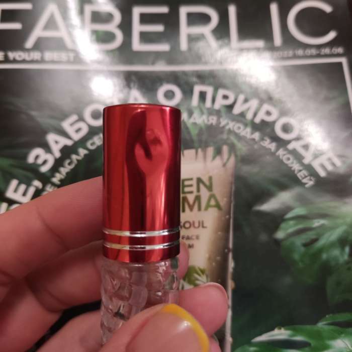 Фотография покупателя товара Флакон стеклянный для парфюма «Плетение», с распылителем, 5 мл, цвет МИКС - Фото 10