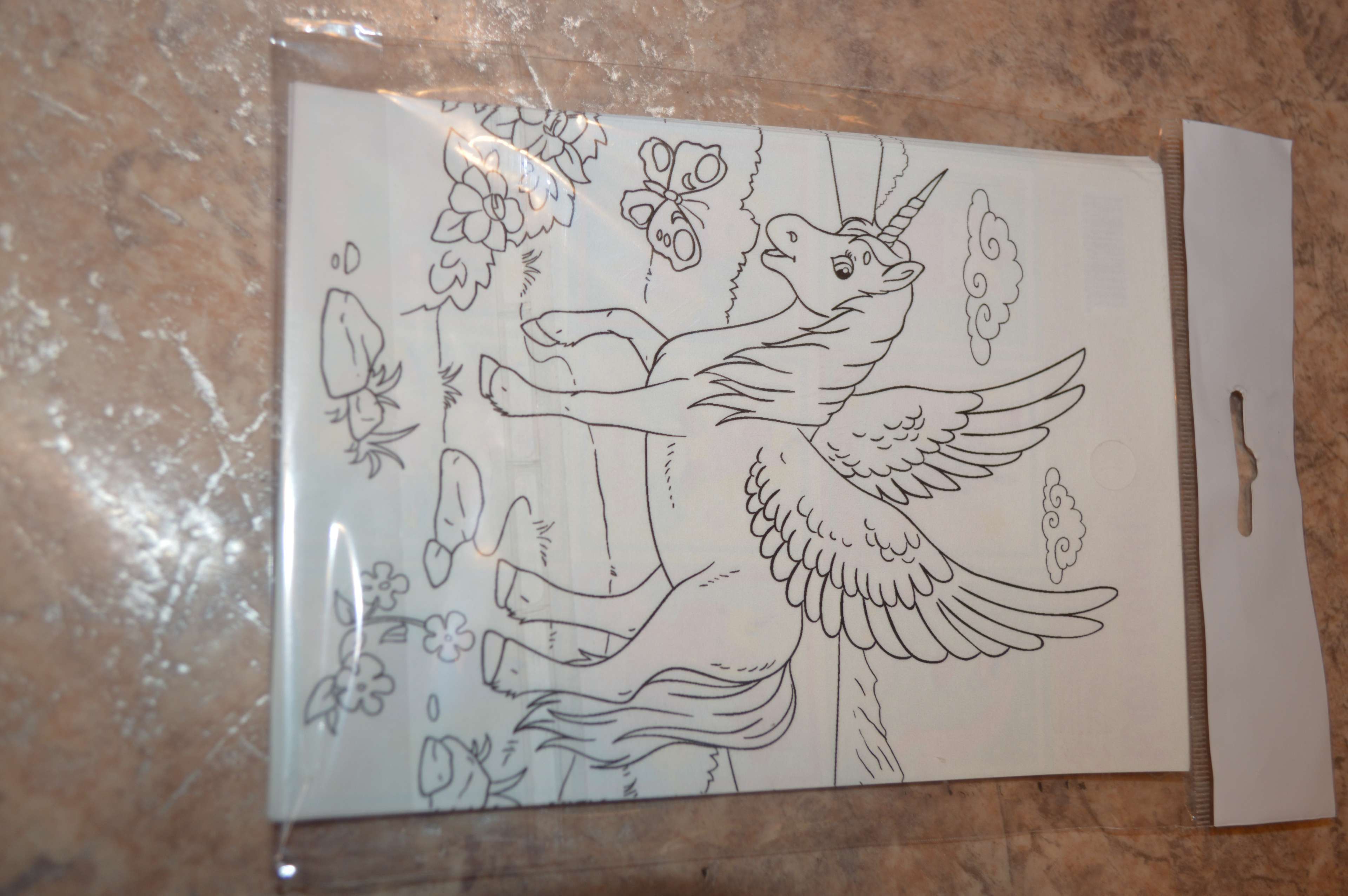 Фотография покупателя товара Наклейки бумажные «Единороги», c раскраской на обороте, 11 × 15,5 см