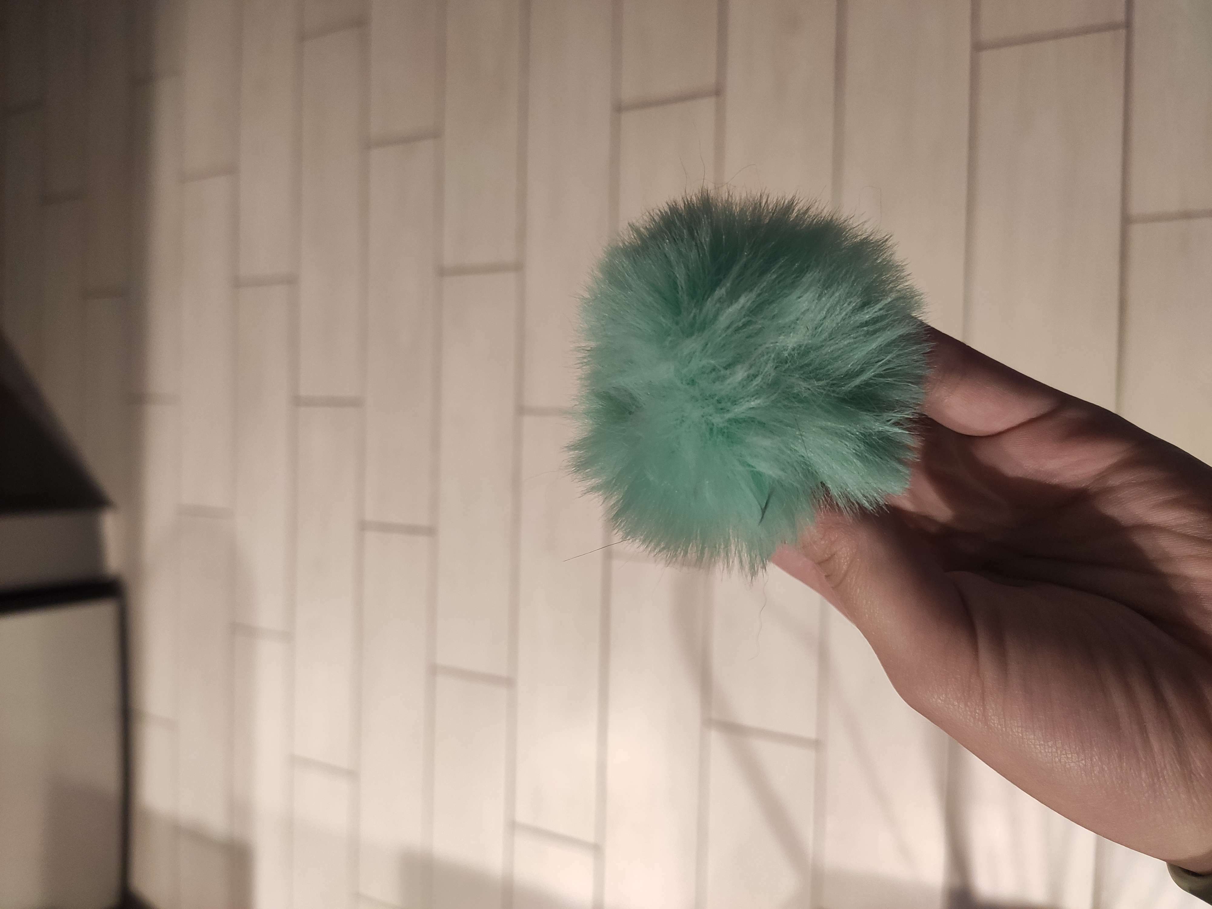 Фотография покупателя товара Игрушка для кошек "Меховой шарик", искусственный мех, 5 см, мятная