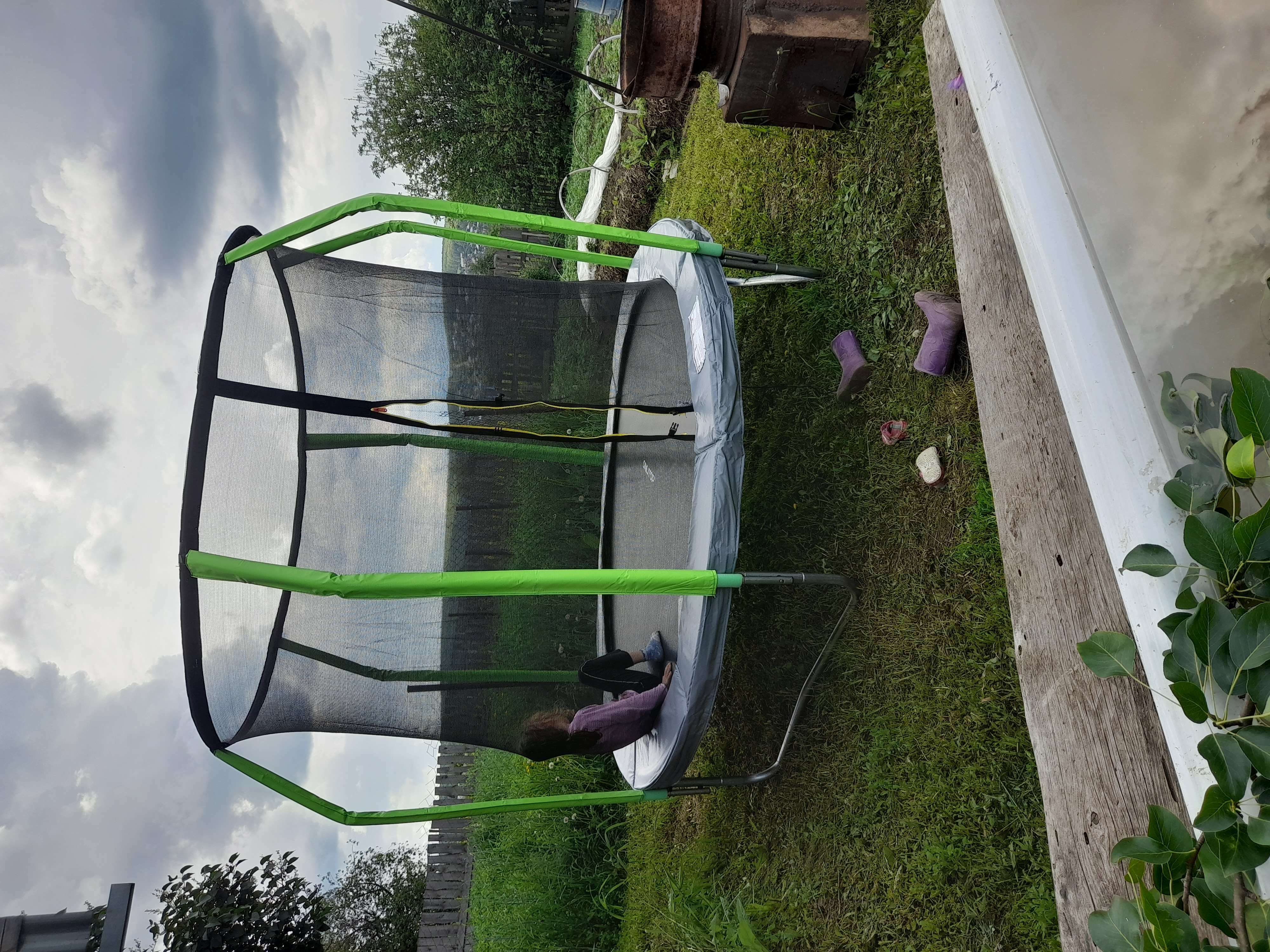 Фотография покупателя товара Батут ONLITOP, d=244 см, с сеткой высотой 173 см, цвет серый/салатовый
