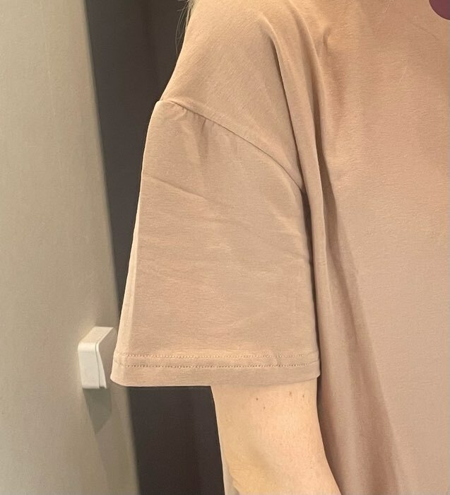 Фотография покупателя товара Футболка женская MINAKU OVERSIZE FIT: цвет коричневый, р-р 44 - Фото 3