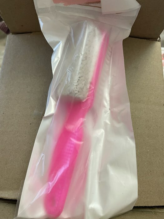 Фотография покупателя товара Пемза для педикюра, с щёткой, двусторонняя, 15,5 см, цвет МИКС