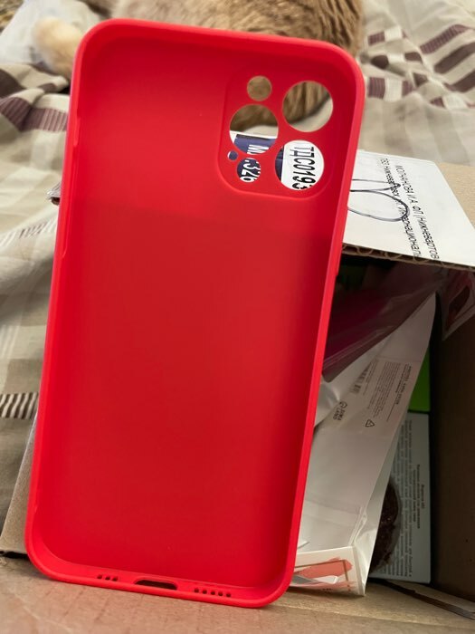 Фотография покупателя товара Чехол LuazON для телефона iPhone 12 Pro, Soft-touch силикон, красный - Фото 3